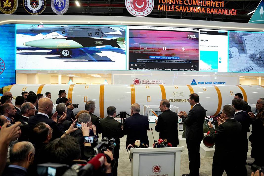 Atatürk imzalı ve Yıldırım Bayezid tuğralı yerli füze Yıldırımhan'ın saha testleri başlıyor 18